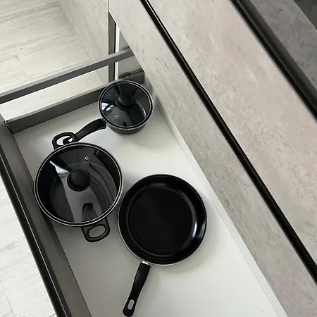 Delfina Apartment *