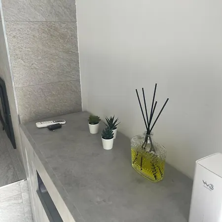 アパート Delfina